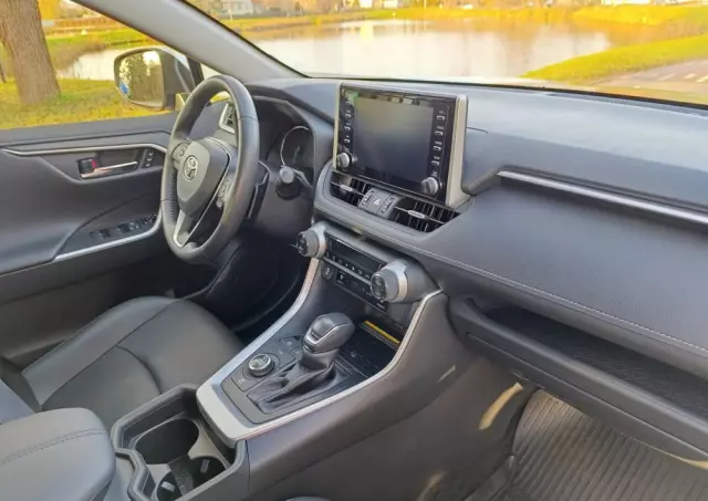 TOYOTA RAV4 2.5 Hybrid Executive 4x4