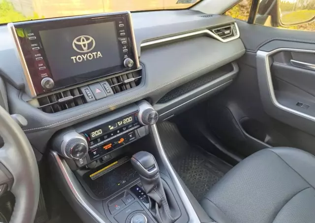 TOYOTA RAV4 2.5 Hybrid Executive 4x4