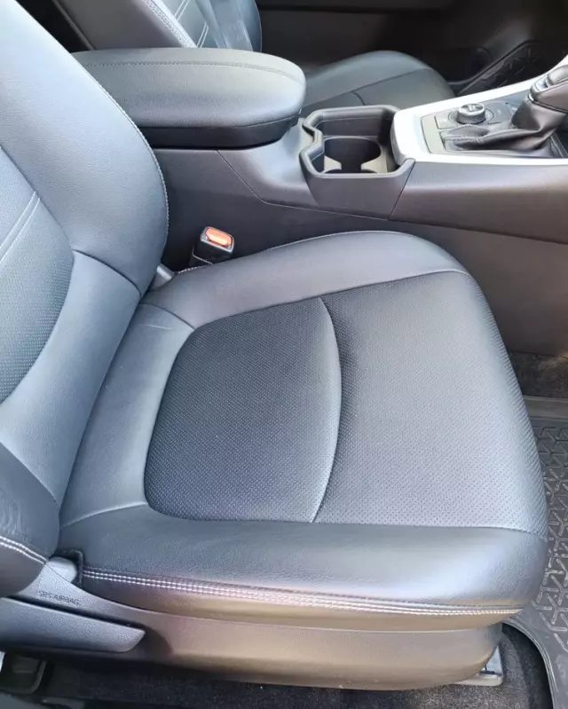 TOYOTA RAV4 2.5 Hybrid Executive 4x4