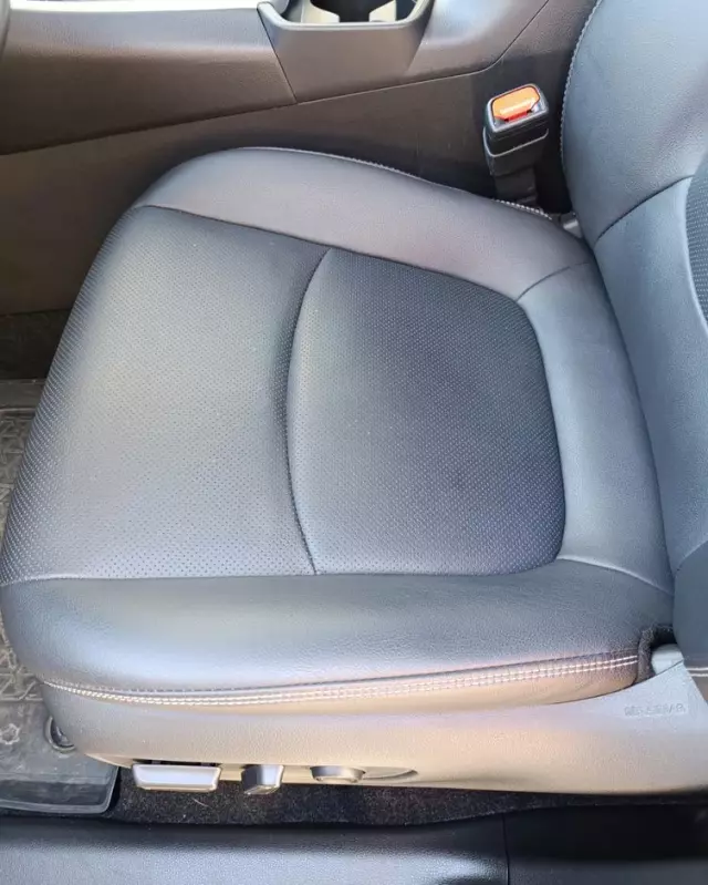 TOYOTA RAV4 2.5 Hybrid Executive 4x4