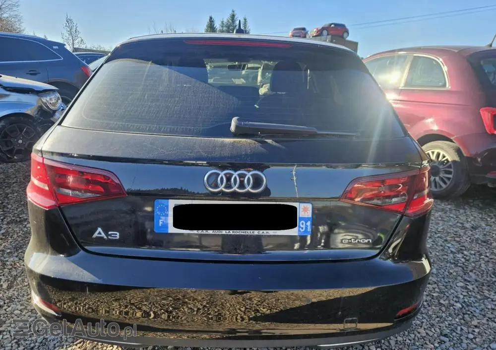 AUDI A3 Sportback 1.4 TFSI e-tron Ambiente