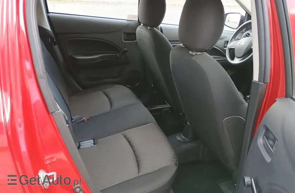 MITSUBISHI Space Star 