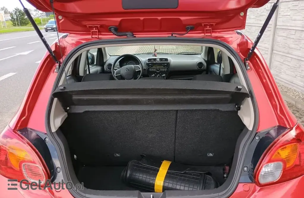 MITSUBISHI Space Star 