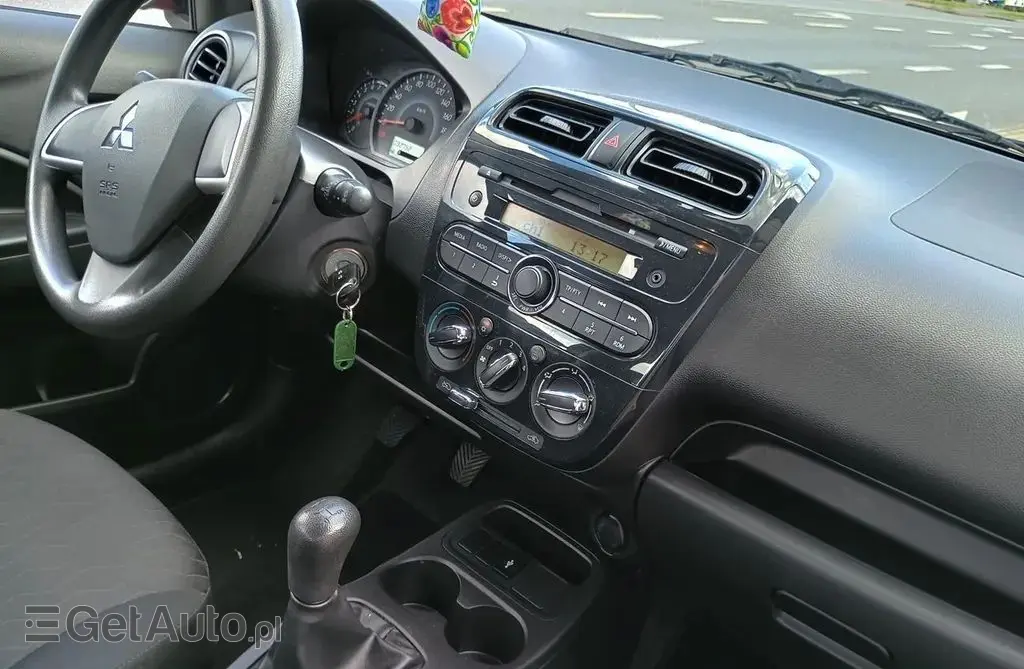 MITSUBISHI Space Star 