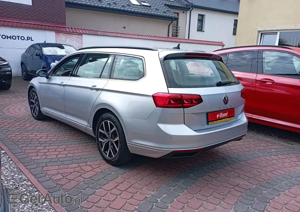 VOLKSWAGEN Passat Variant 2.0 TDI EVO Business DSG