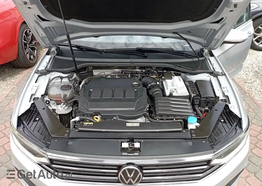VOLKSWAGEN Passat Variant 2.0 TDI EVO Business DSG