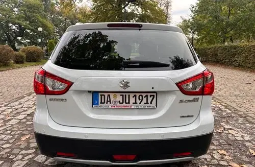 SUZUKI Sx4 S-cross 