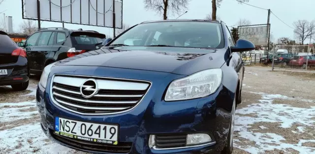 OPEL Insignia 