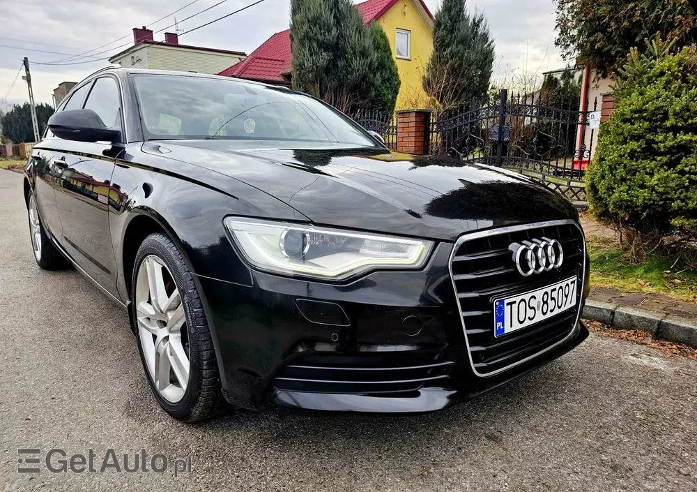 AUDI A6 Avant 2.0 TDI Ultra S tronic