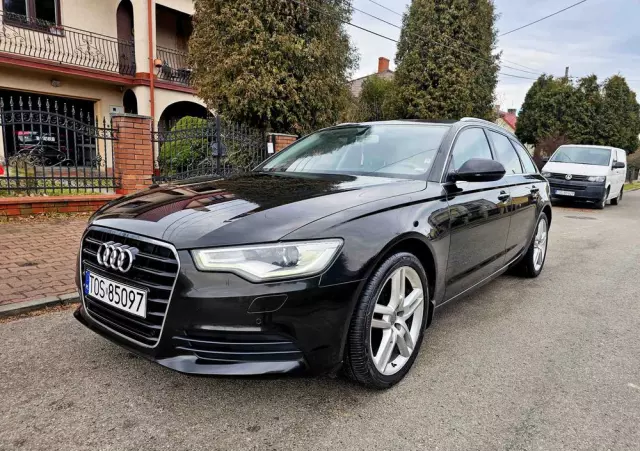 AUDI A6 Avant 2.0 TDI Ultra S tronic