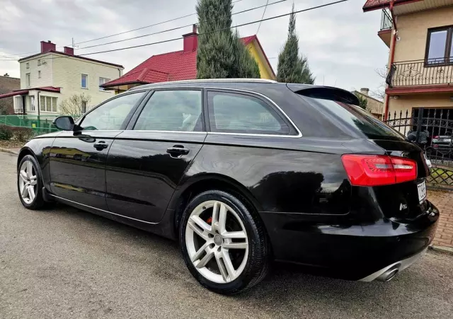 AUDI A6 Avant 2.0 TDI Ultra S tronic