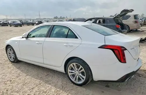 CADILLAC CT4 