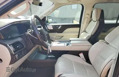 LINCOLN Navigator 