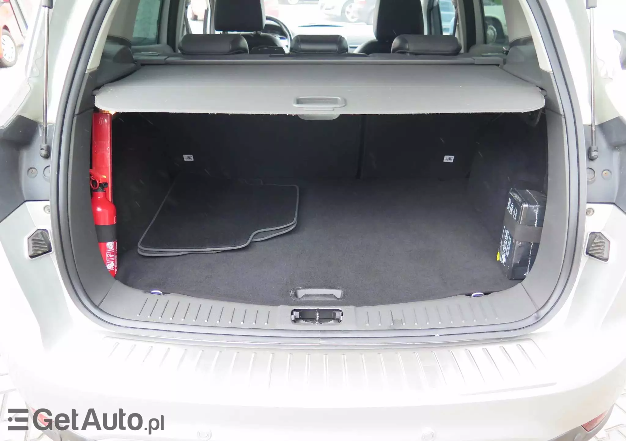 FORD Kuga 2.0 TDCi 2x4 Titanium