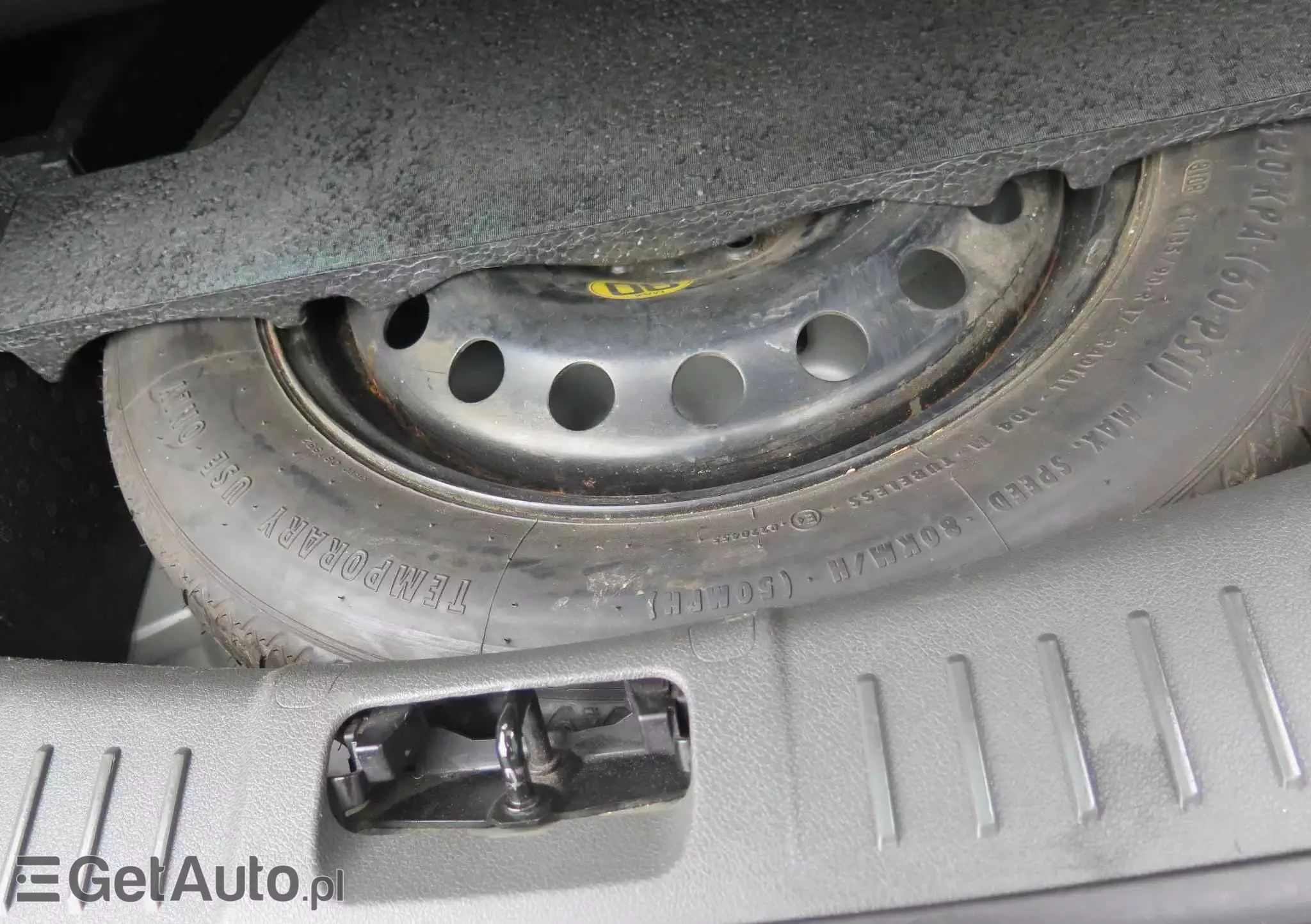 FORD Kuga 2.0 TDCi 2x4 Titanium