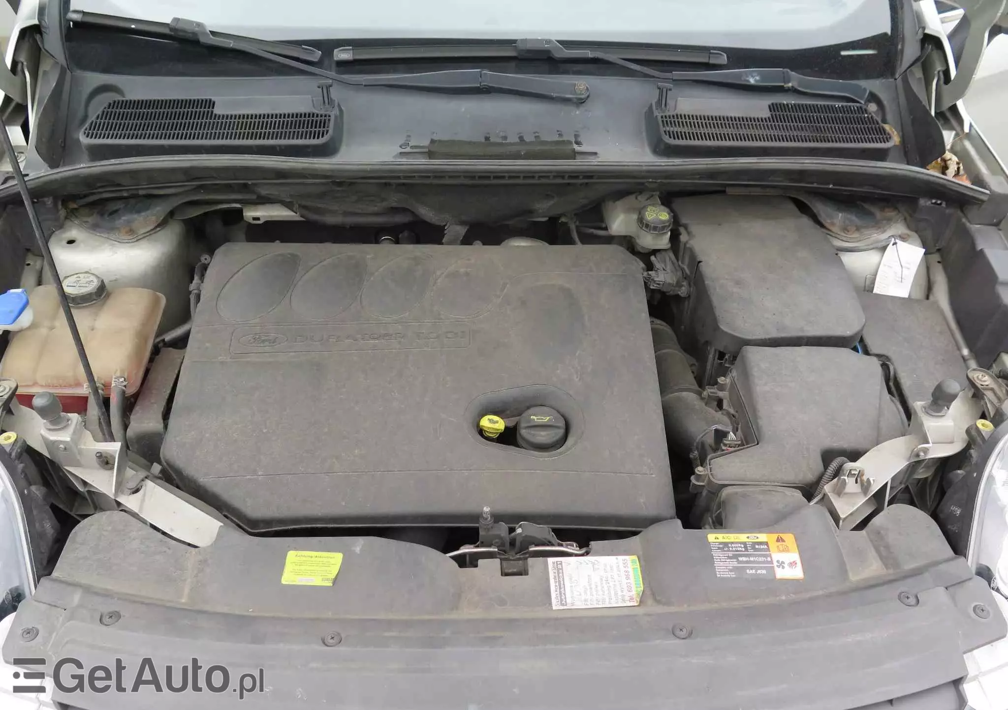 FORD Kuga 2.0 TDCi 2x4 Titanium