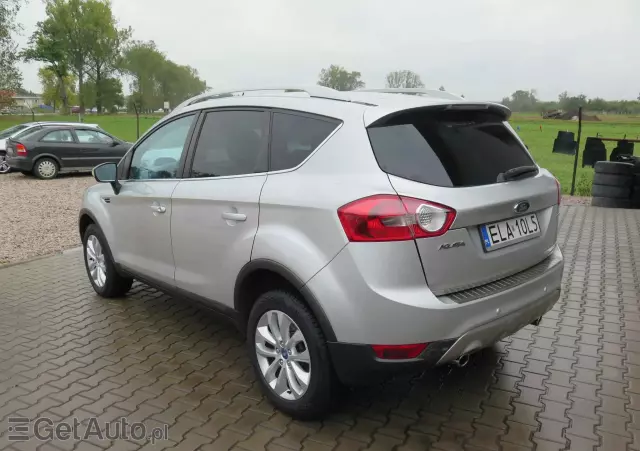 FORD Kuga 2.0 TDCi 2x4 Titanium