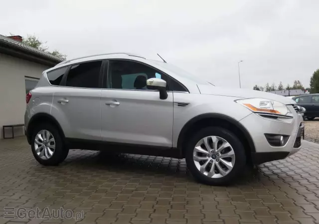 FORD Kuga 2.0 TDCi 2x4 Titanium