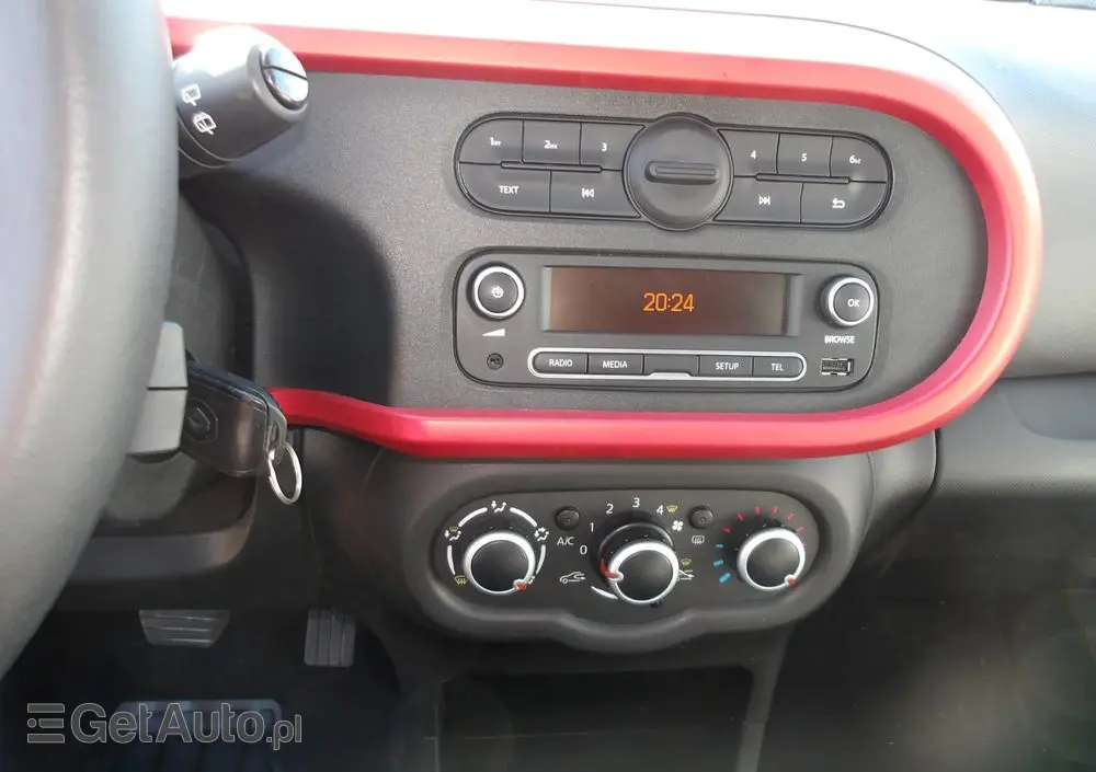 RENAULT Twingo 