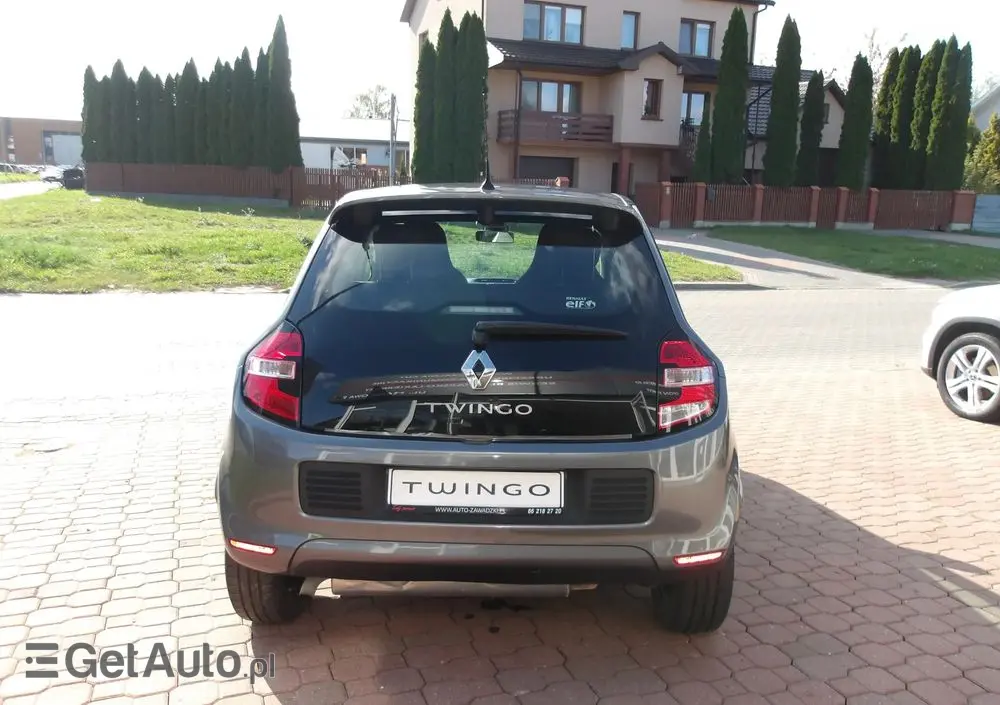 RENAULT Twingo 