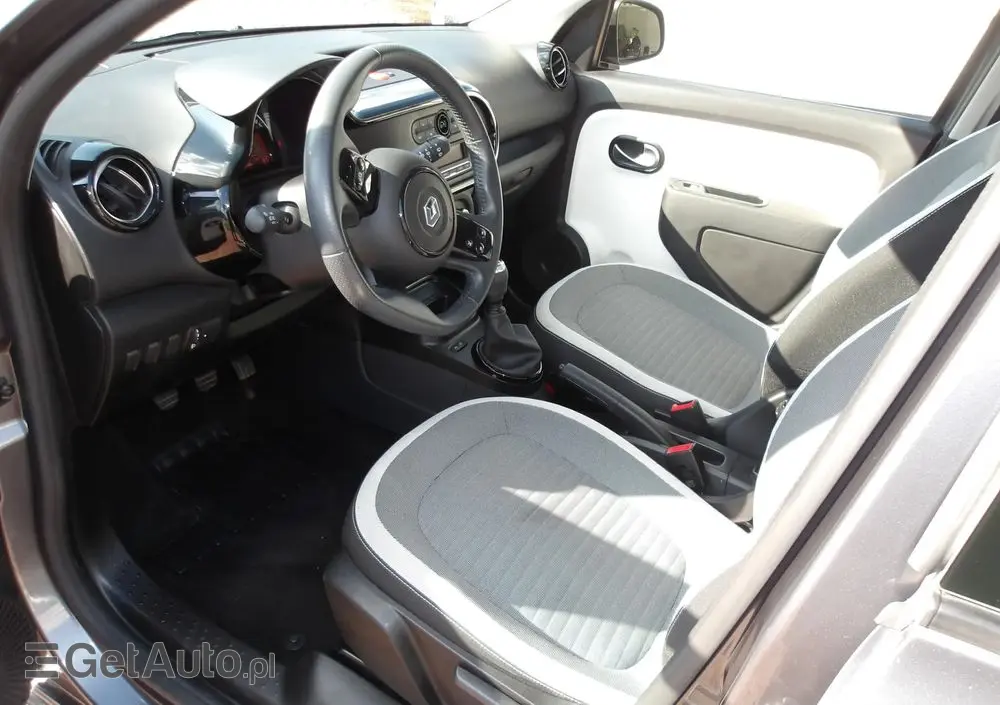 RENAULT Twingo 