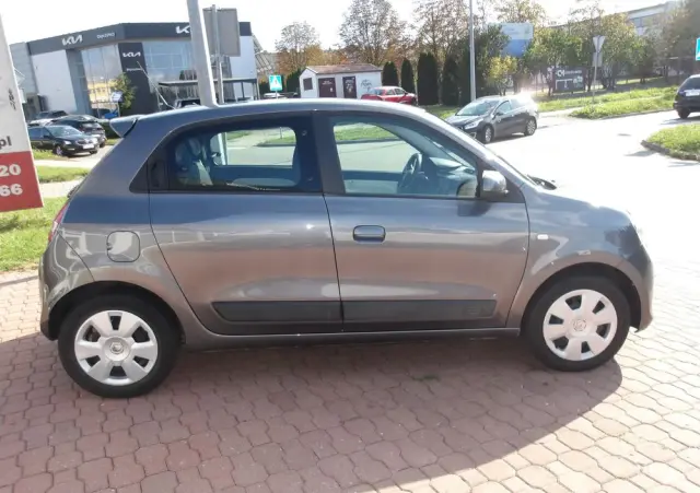 RENAULT Twingo 