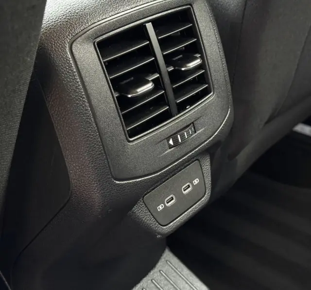 VOLKSWAGEN T-Roc 1.0 TSI OPF Style