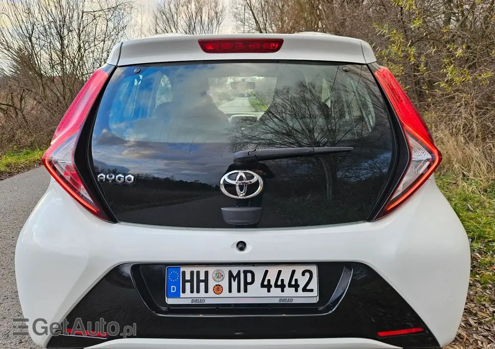 TOYOTA Aygo 1.0 VVT-i Black Edition