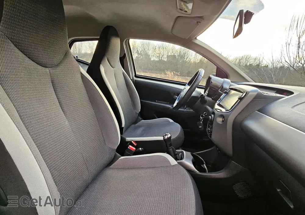 TOYOTA Aygo 1.0 VVT-i Black Edition