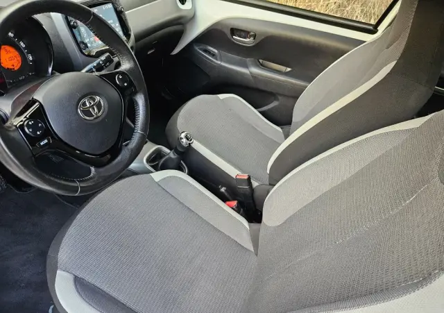 TOYOTA Aygo 1.0 VVT-i Black Edition