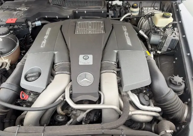 MERCEDES-BENZ Klasa G 63 AMG AMG SPEEDSHIFT 7G-TRONIC