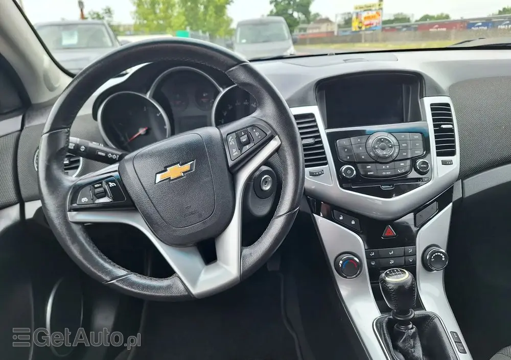 CHEVROLET Cruze 