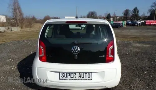 VOLKSWAGEN Up! 