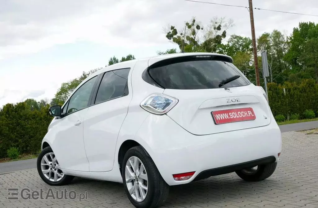RENAULT Zoe 