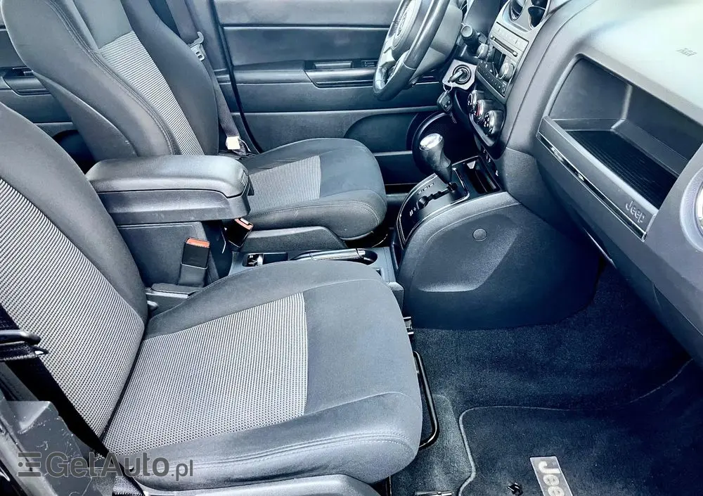 JEEP Compass 2.4I 4x4 Automatik Limited