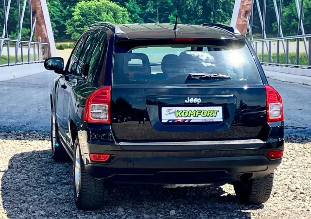 JEEP Compass 2.4I 4x4 Automatik Limited