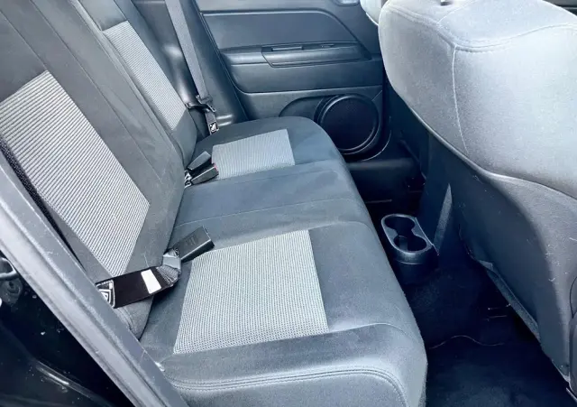 JEEP Compass 2.4I 4x4 Automatik Limited