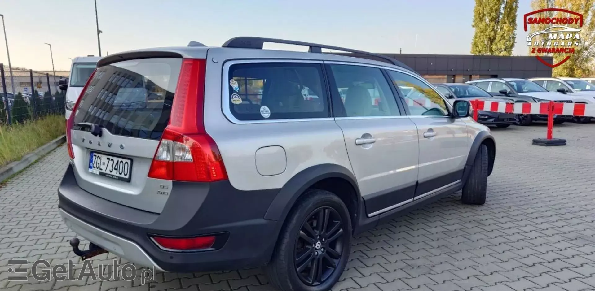 VOLVO XC70 