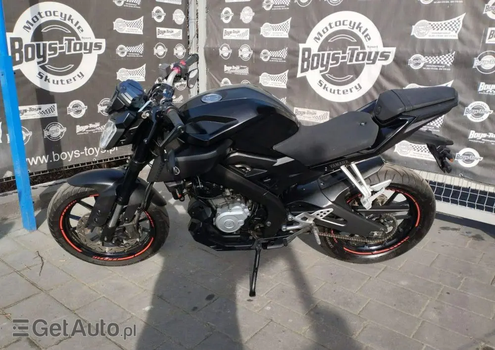 YAMAHA MT 