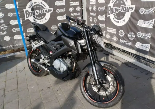 YAMAHA MT 