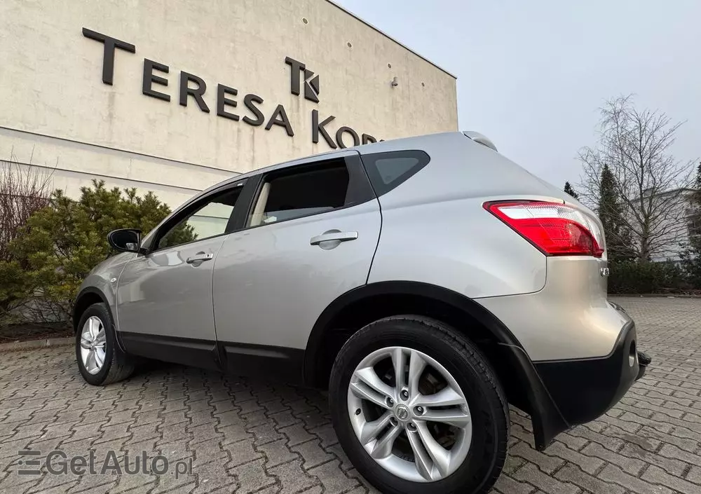 NISSAN Qashqai 1.6 I-Way