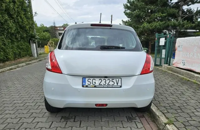 SUZUKI Swift 