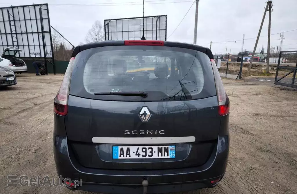 RENAULT Scenic 