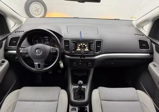 VOLKSWAGEN Sharan 2.0 TDI BlueMotion Technology Comfortline
