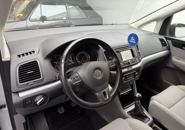 VOLKSWAGEN Sharan 2.0 TDI BlueMotion Technology Comfortline