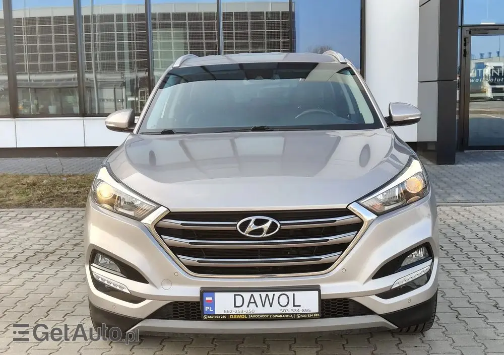 HYUNDAI Tucson Blue 1.7 CRDi 2WD Style