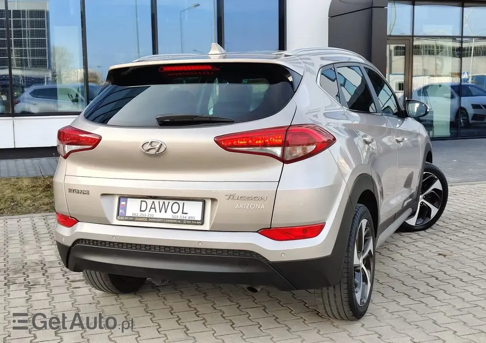 HYUNDAI Tucson Blue 1.7 CRDi 2WD Style