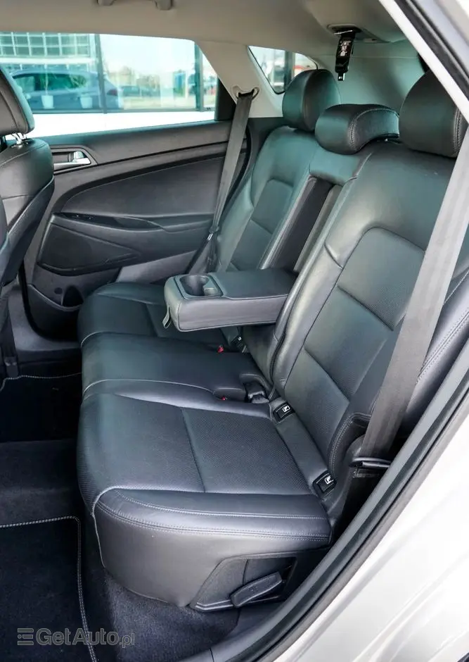 HYUNDAI Tucson Blue 1.7 CRDi 2WD Style