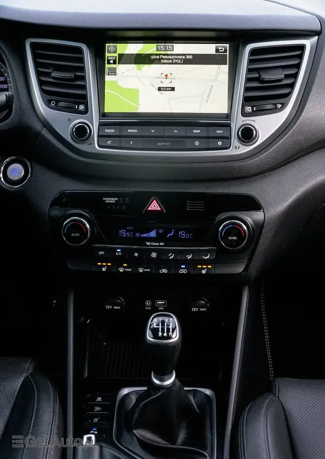 HYUNDAI Tucson Blue 1.7 CRDi 2WD Style