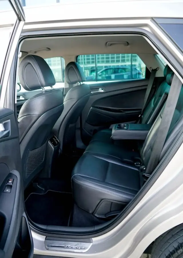 HYUNDAI Tucson Blue 1.7 CRDi 2WD Style